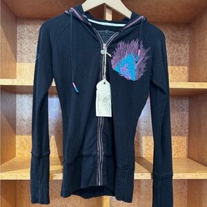 Green Apple Eco Bamboo Yoga Embroidered Black Cairo Hoodie - Women’s Small - NWT